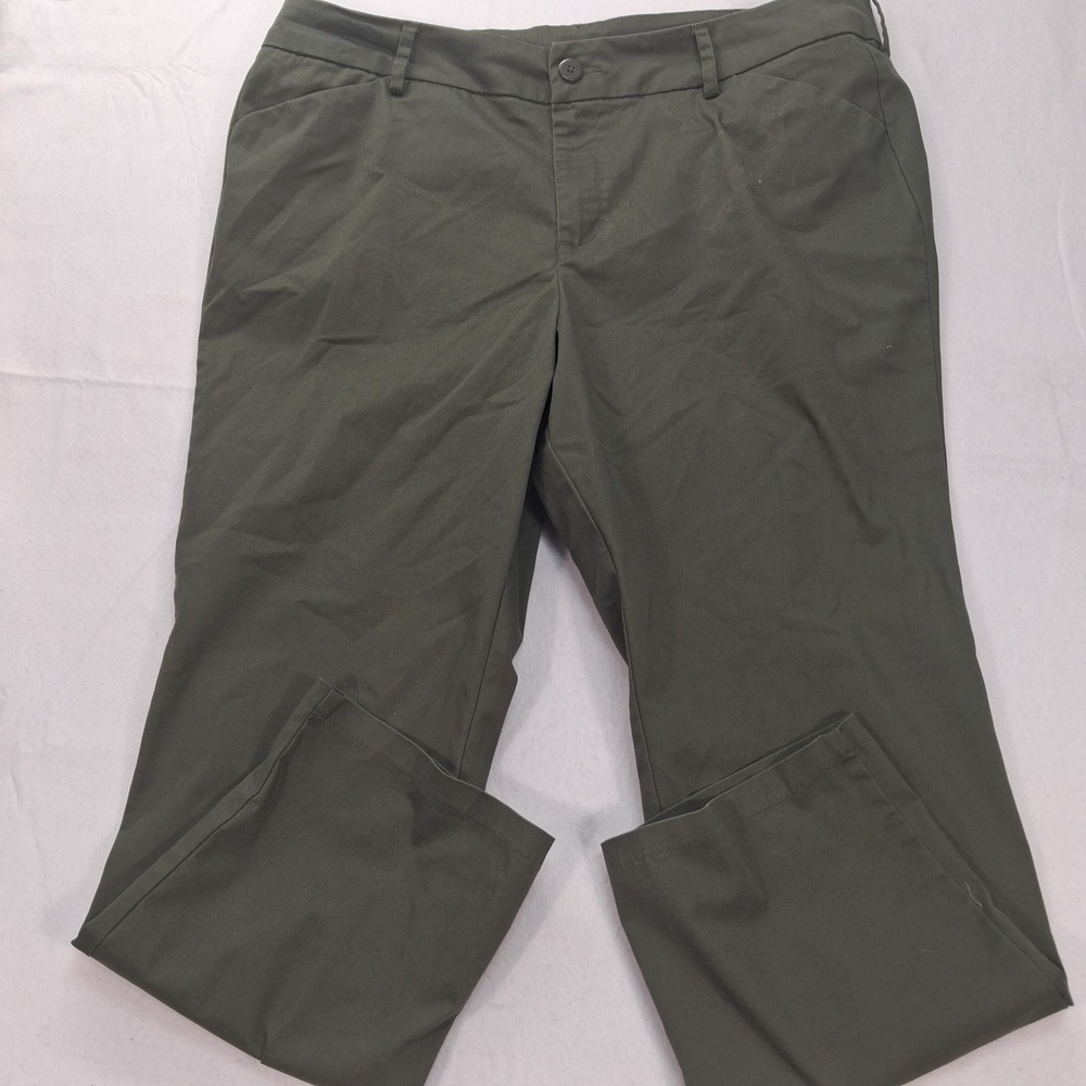 Lee Pants Womens 18 Wrinkle Free Straight Leg Olive Green Chino EUC